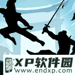 卢昱晓白色挂脖连衣裙